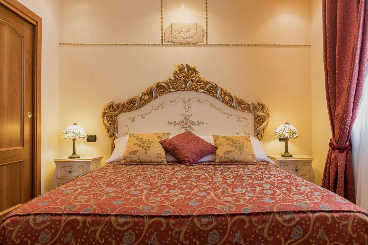 Pensión Venice Inn *
